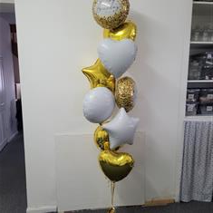 Wow factor gold fizz party bunches 