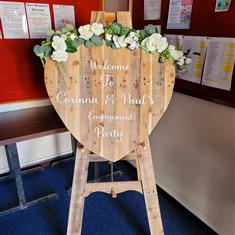 Heart welcome sign 